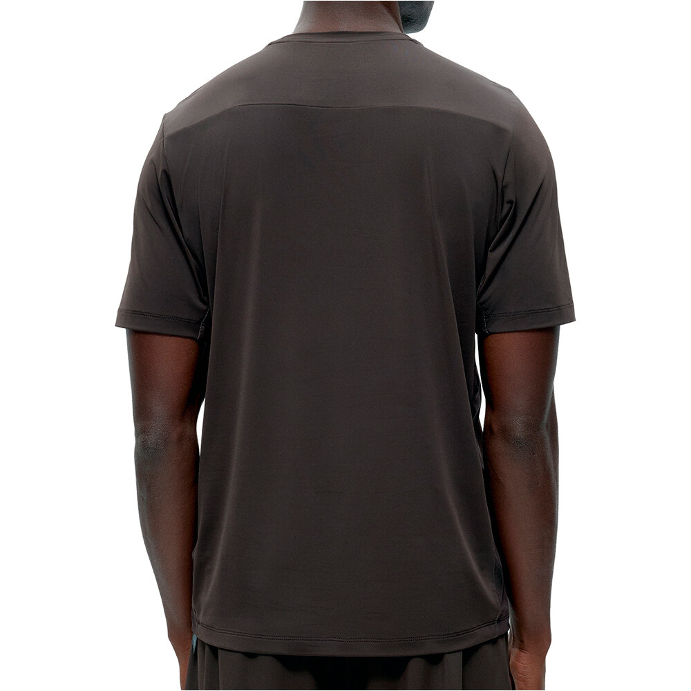 Born Living Yoga camiseta fitness hombre Volta 2.0 vista trasera