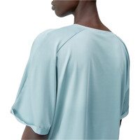 Born Living Yoga camiseta manga corta mujer T-Shirt Vero vista detalle