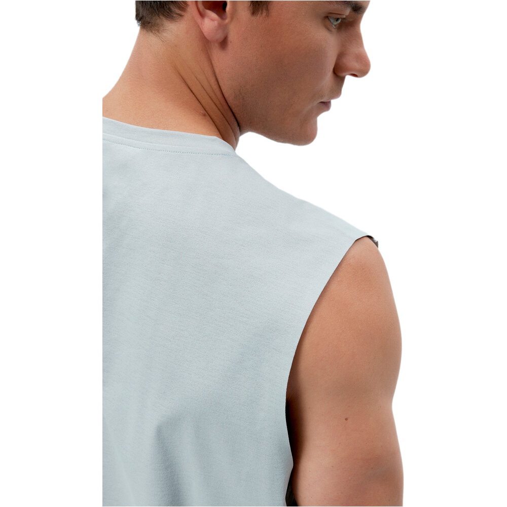 Born Living Yoga camiseta tirantes fitness hombre Daxon 03
