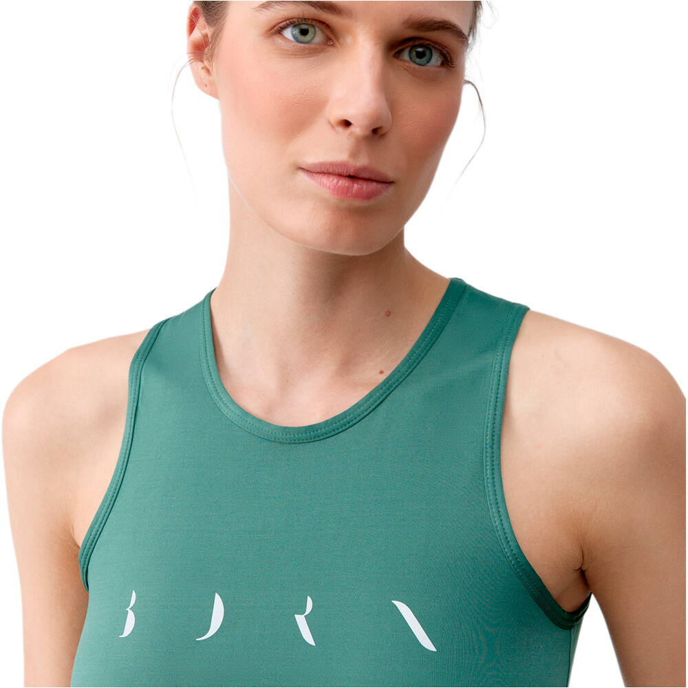 Born Living Yoga camiseta tirantes fitness mujer Baia vista detalle