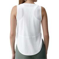 Born Living Yoga Camiseta Tirantes Yoga Caliope vista trasera