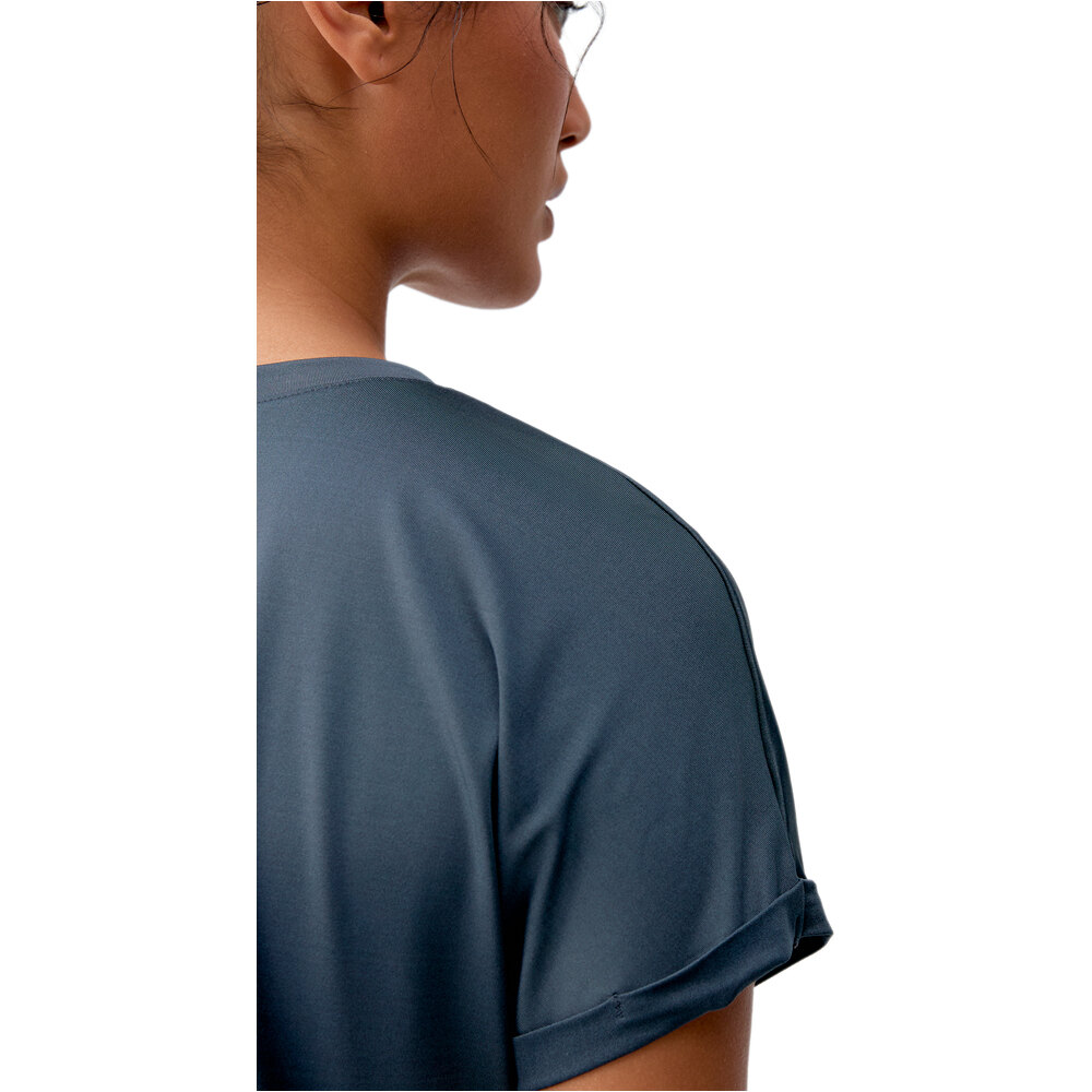 Born Living Yoga camisetas fitness mujer Azami 03