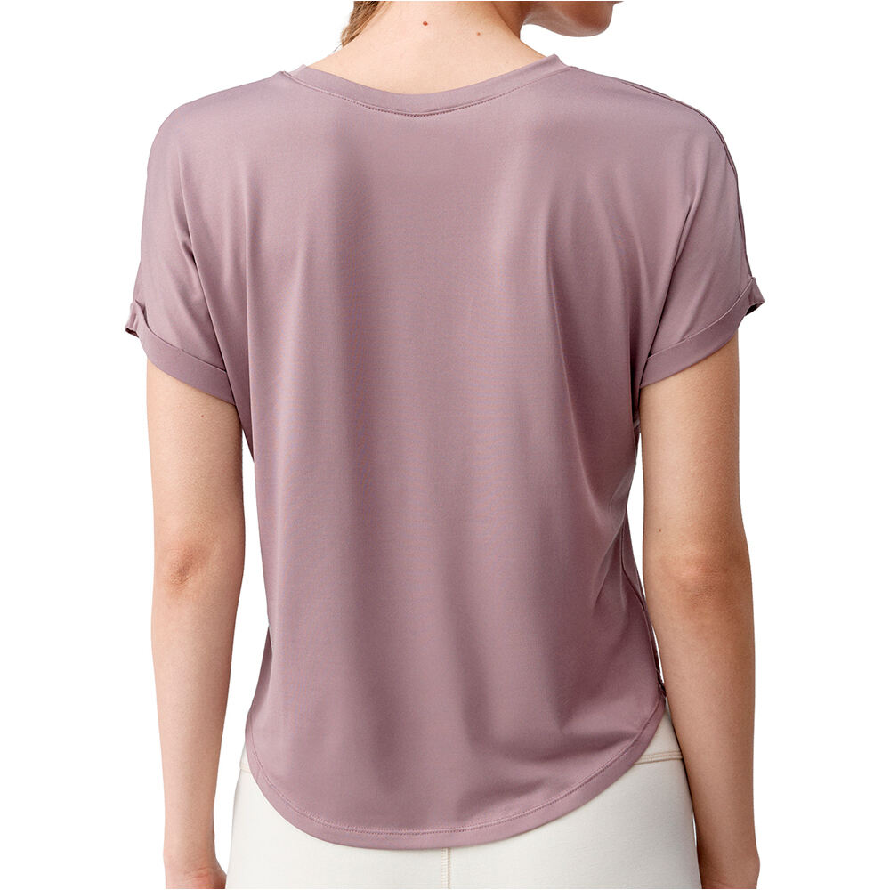 Born Living Yoga camisetas fitness mujer Azami vista trasera