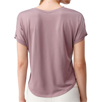 Born Living Yoga camisetas fitness mujer Azami vista trasera
