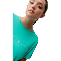 Born Living Yoga camisetas yoga Azami 03