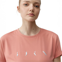 Born Living Yoga camisetas yoga Azami vista detalle