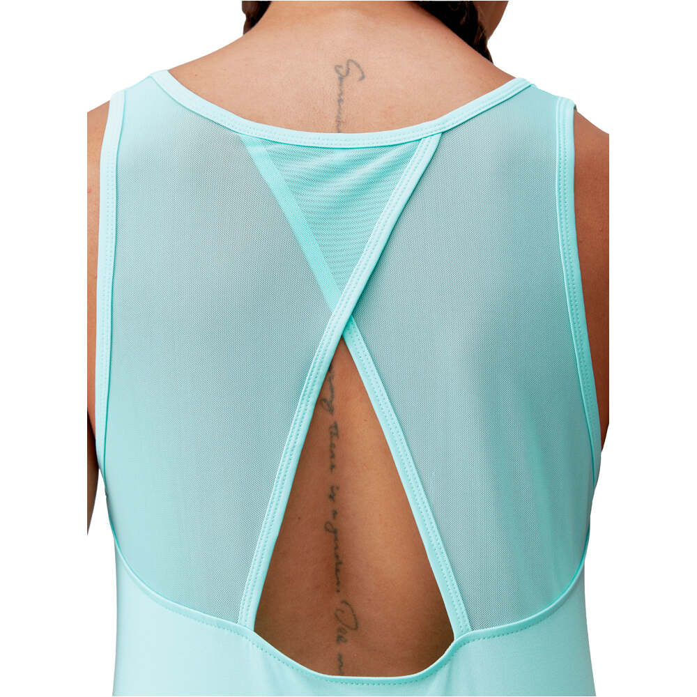 Born Living Yoga camisetas yoga Daila 03