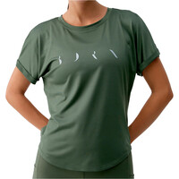 Born Living Yoga camisetas yoga T-shirt Azami vista frontal