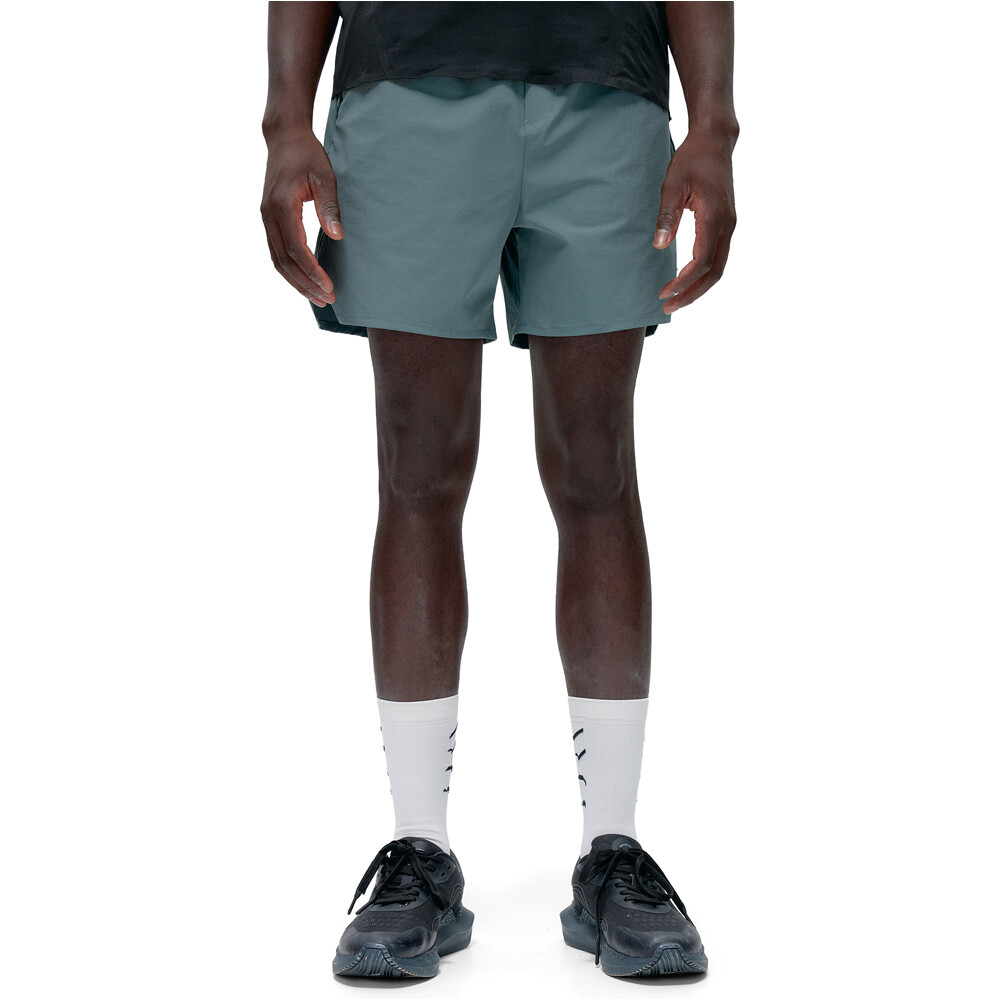 Born Living Yoga pantalón corto fitness hombre Malaui vista frontal