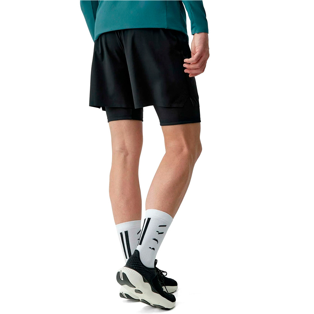 Born Living Yoga pantalón corto fitness hombre Short Kuban vista trasera