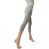Born Living Yoga Pantalon Largo Yoga Legging Blume vista trasera