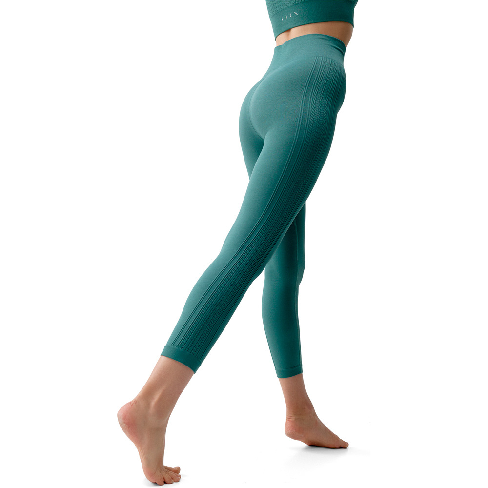 Born Living Yoga Pantalon Largo Yoga Legging Zinara vista trasera