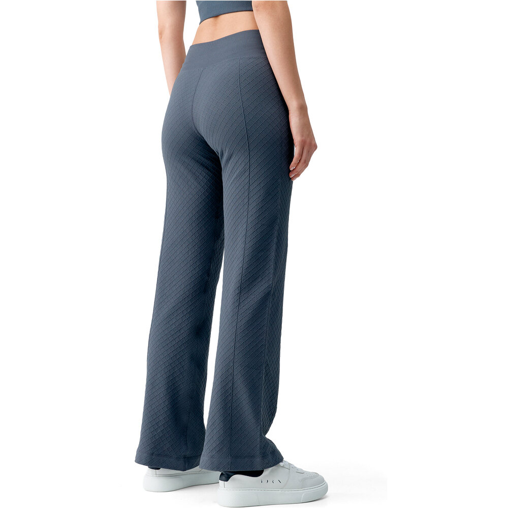 Born Living Yoga Pantalon Largo Yoga Pants Eira vista trasera