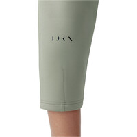 Born Living Yoga pantalón mujer Jogger Isolde vista detalle