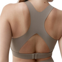 Born Living Yoga Sujetador Yoga Brone vista trasera
