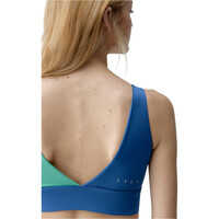 Born Living Yoga Sujetador Yoga Kate vista detalle