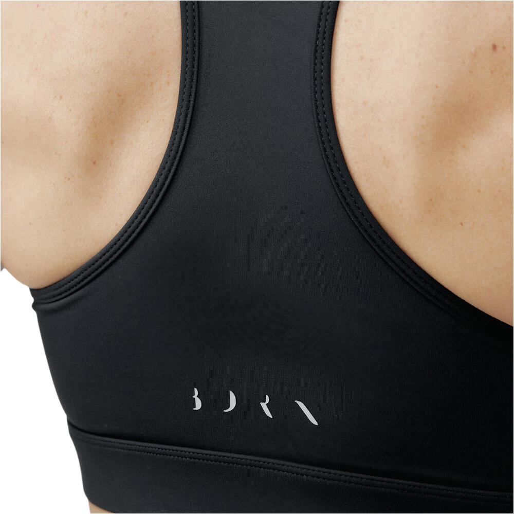 Born Living Yoga Sujetador Yoga Top Bikila vista detalle