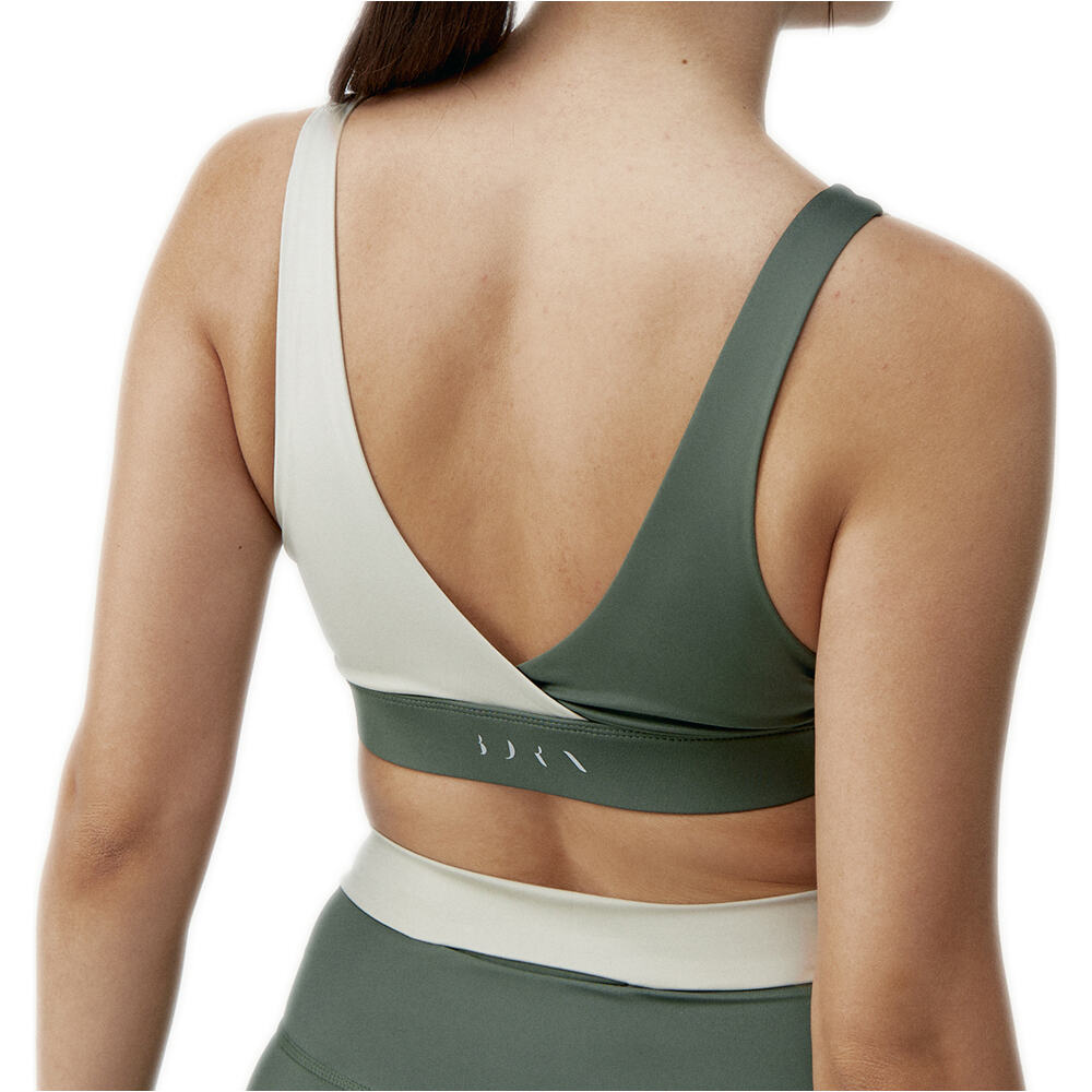 Born Living Yoga Sujetador Yoga Top Duo vista trasera