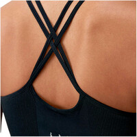 Born Living Yoga Sujetador Yoga Top Naia 03