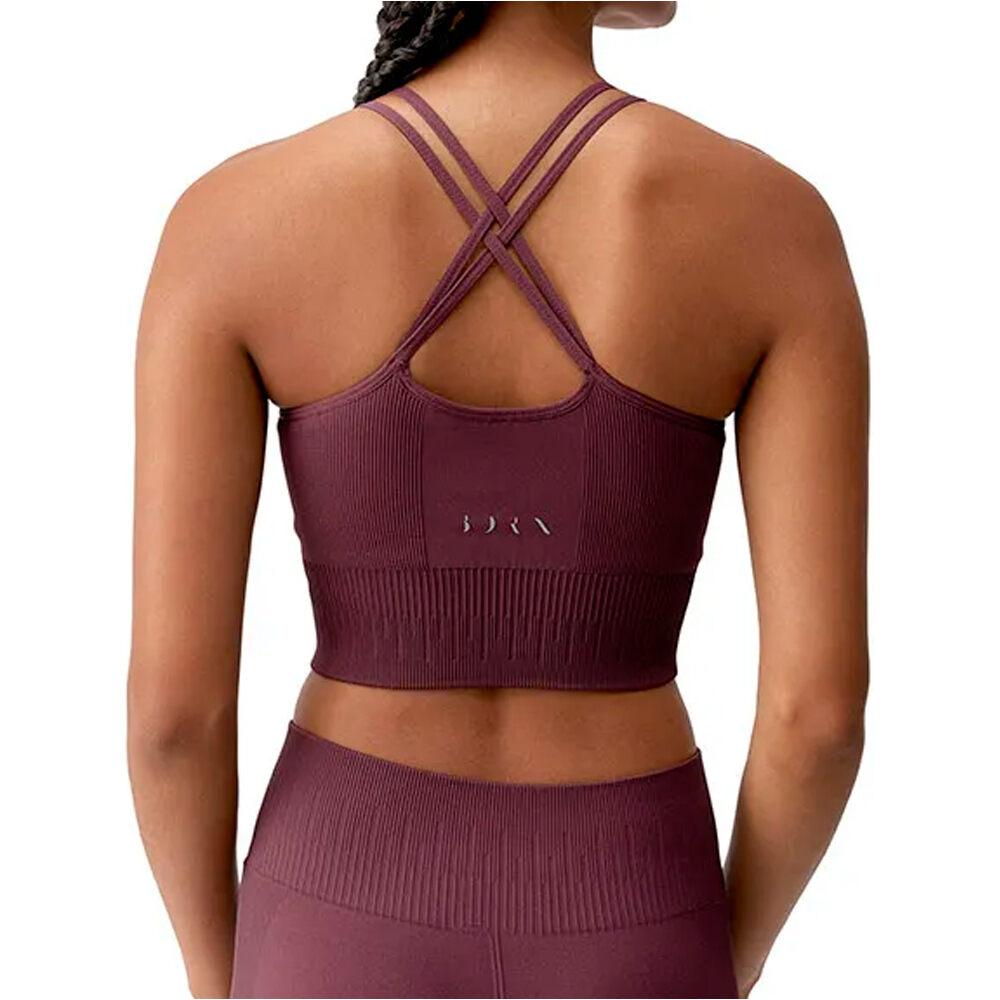 Born Living Yoga Sujetador Yoga Top Naia vista trasera