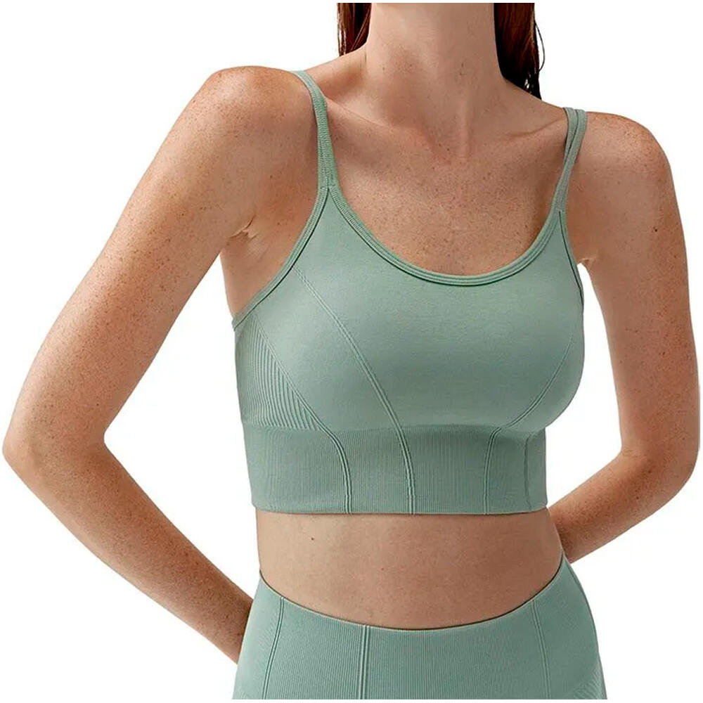 Born Living Yoga Sujetador Yoga Top Sureya vista frontal