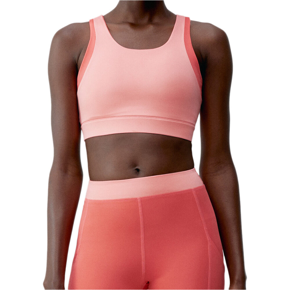 Born Living Yoga Sujetador Yoga Top Xenia vista detalle