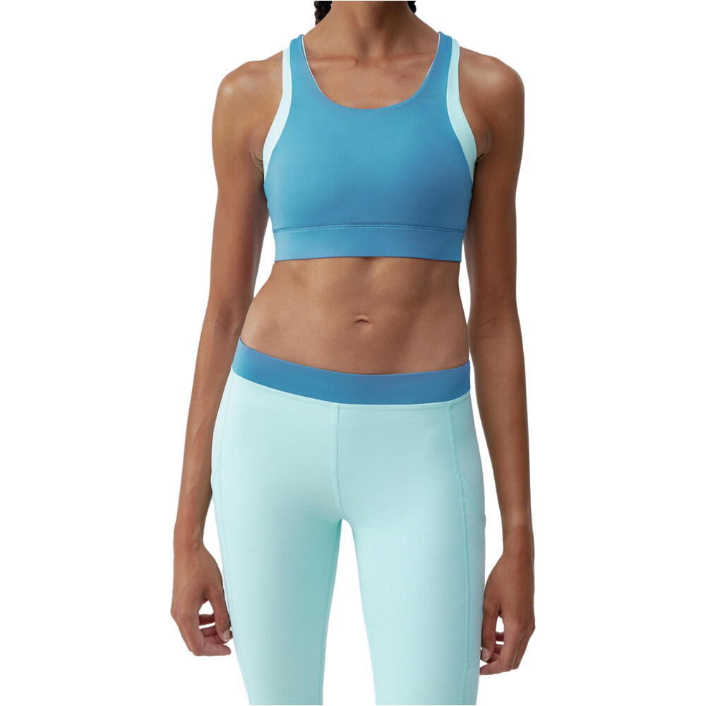 Born Living Yoga Sujetador Yoga Top Xenia vista frontal