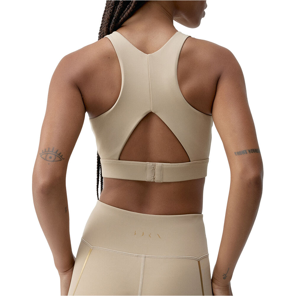 Born Living Yoga sujetadores deportivos Gold vista trasera