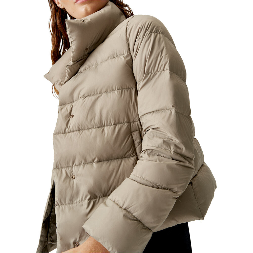 Born Living Yoga top aerobic niño Vegan Hack vista detalle