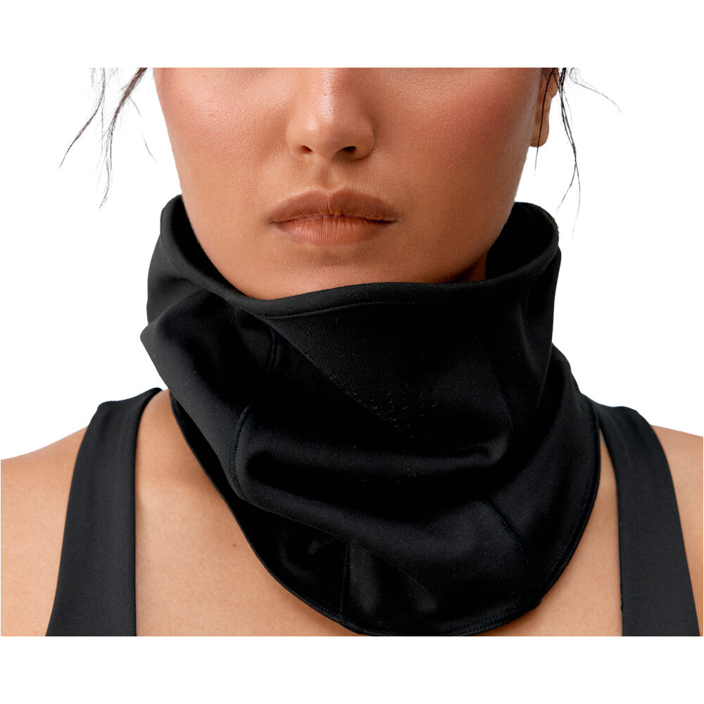 Born Living Yoga tubular Nacken vista frontal