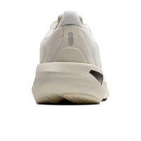 Brooks zapatilla running hombre Revel 9 vista trasera