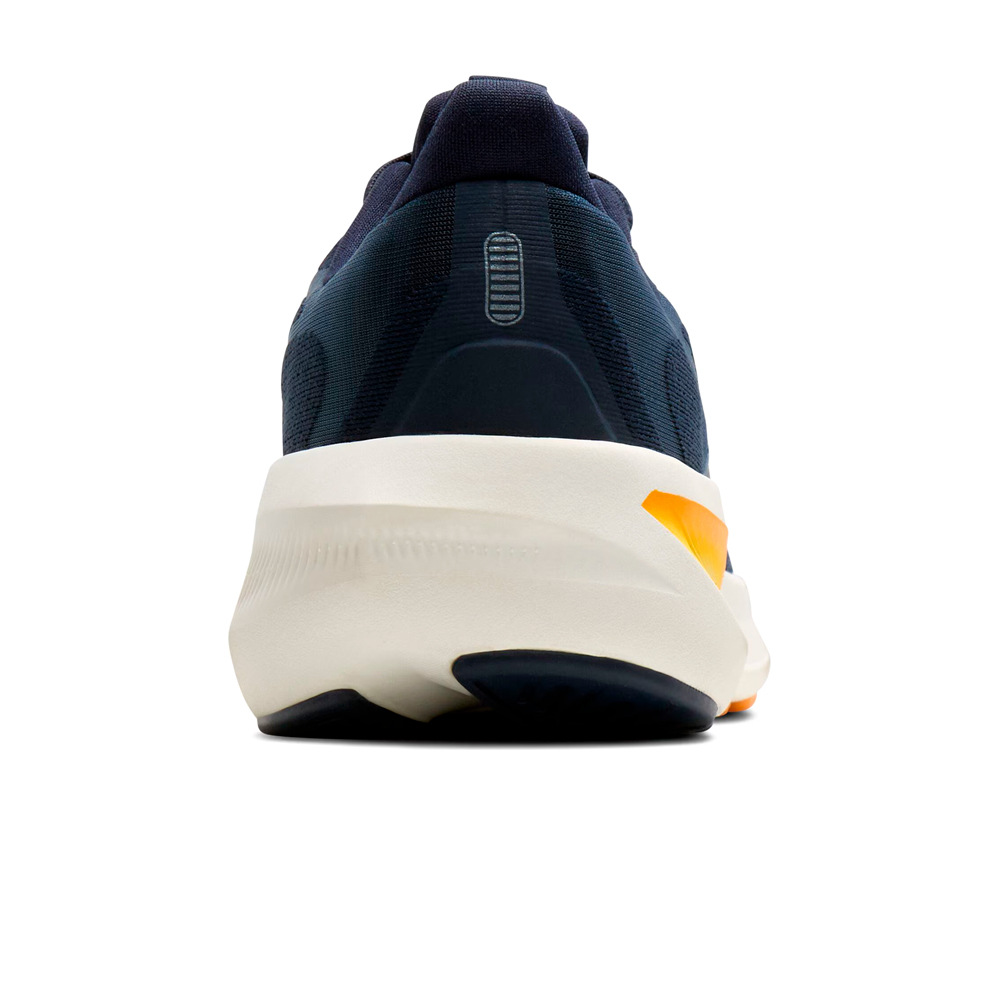 Brooks zapatilla running hombre Revel 9 vista trasera