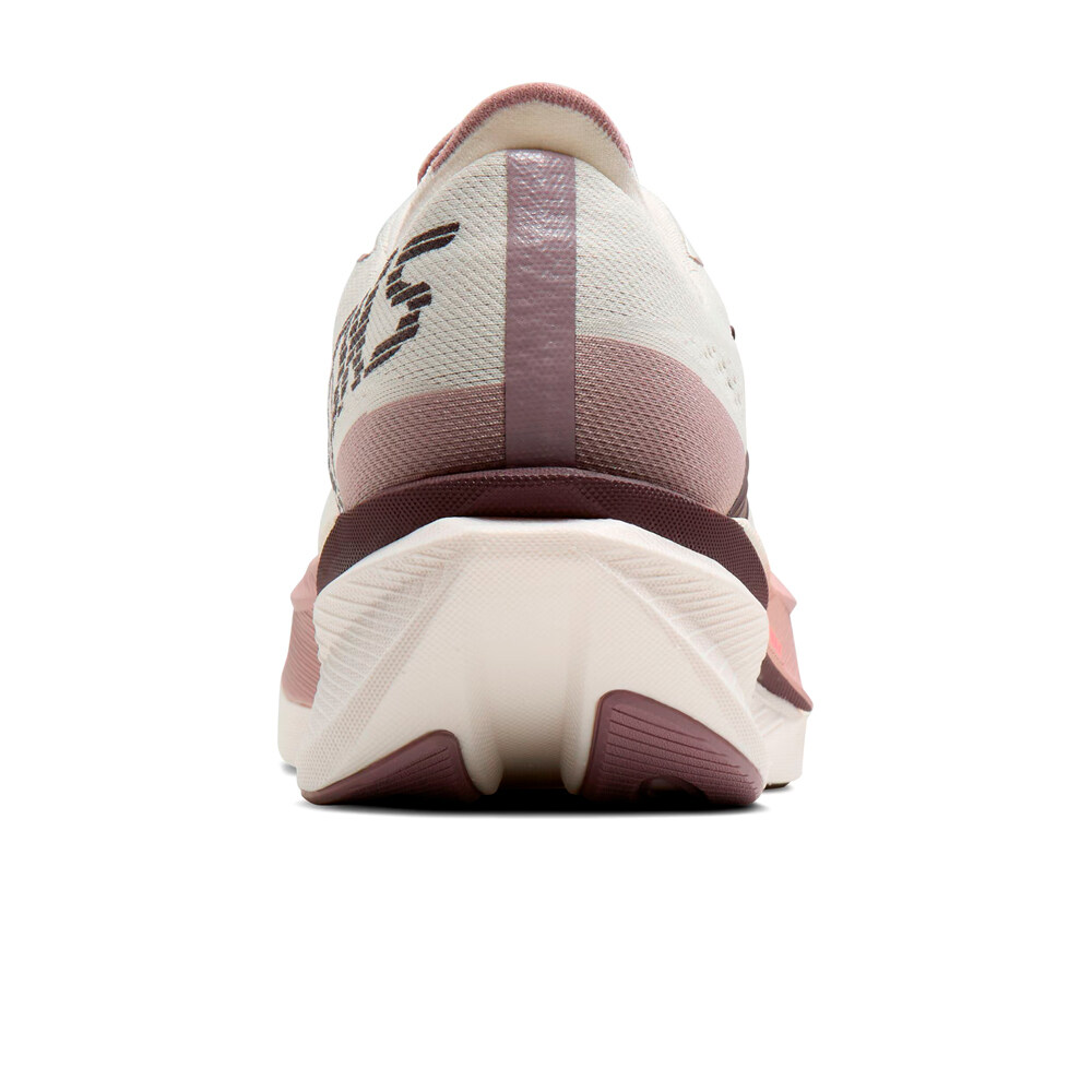 Brooks zapatilla running mujer Hyperion Max 4 vista trasera