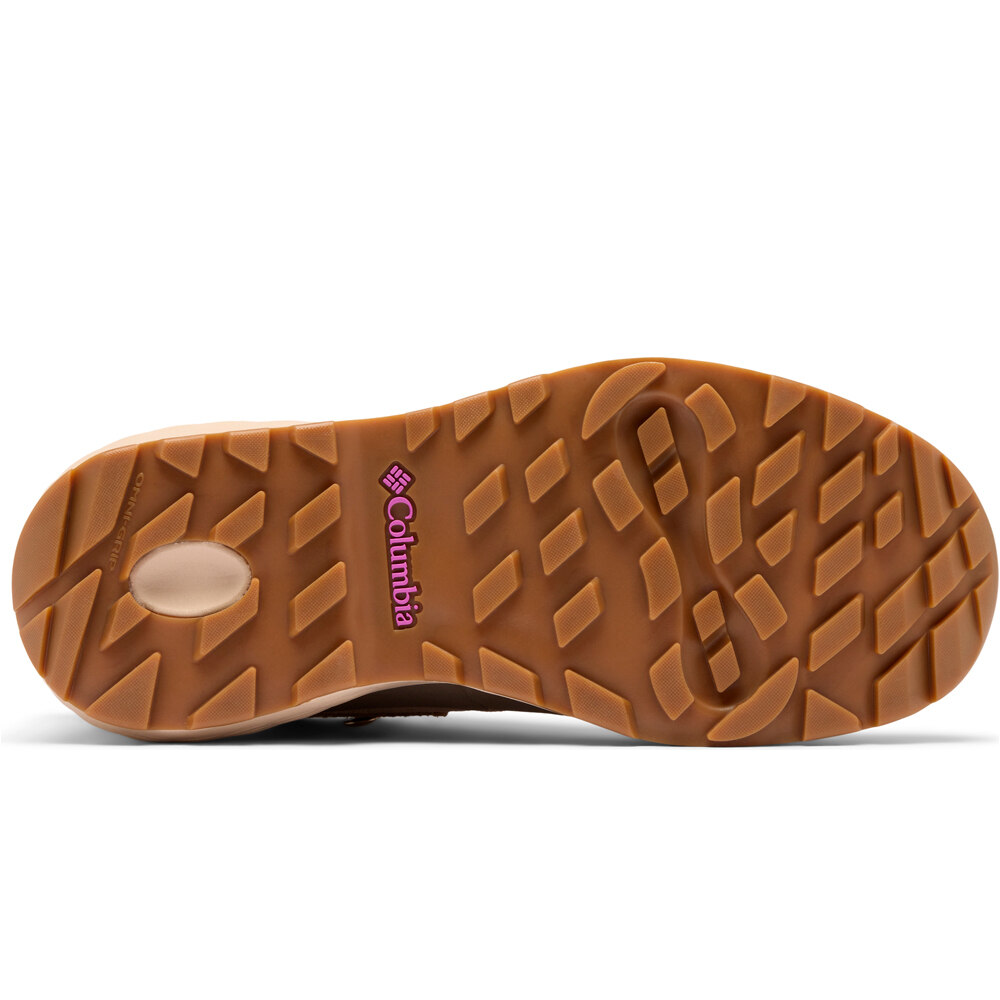 Columbia bota trekking mujer NEWTON ALPINE PT 05