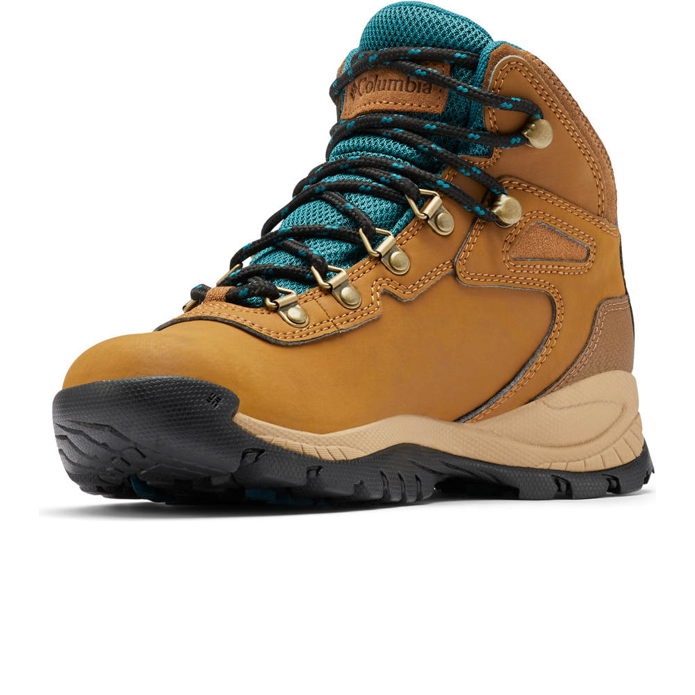 Columbia bota trekking mujer NEWTON RIDGE PLUS vista trasera
