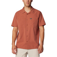 Columbia camisa montaña manga corta hombre Black Mesa LW SS Shirt vista frontal