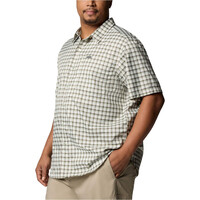 Columbia camisa montaña manga corta hombre Silver Ridge Utility Lite Novelty SS vista detalle