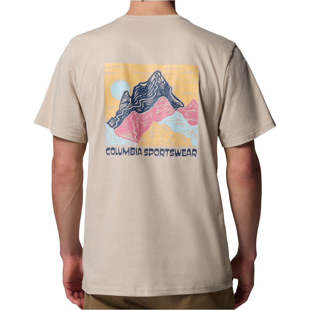 Columbia camiseta montaña manga corta hombre CSC  Outdoor Back Graphic Tee vista trasera