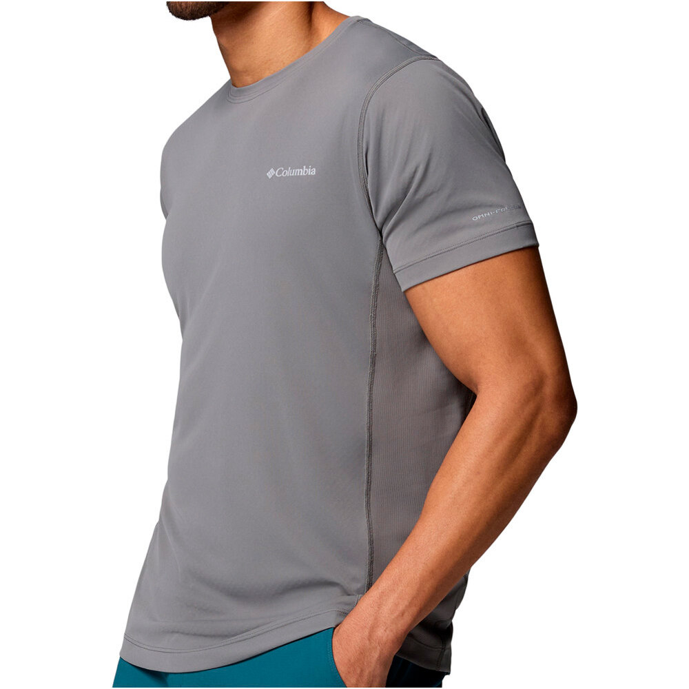 Columbia camiseta montaña manga corta hombre Zero Rules  Light SS Crew vista detalle