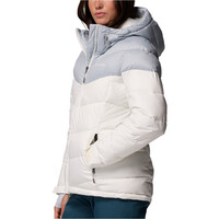 Columbia chaqueta esquí mujer Abbott Peak II Insulated Jacket White vista detalle