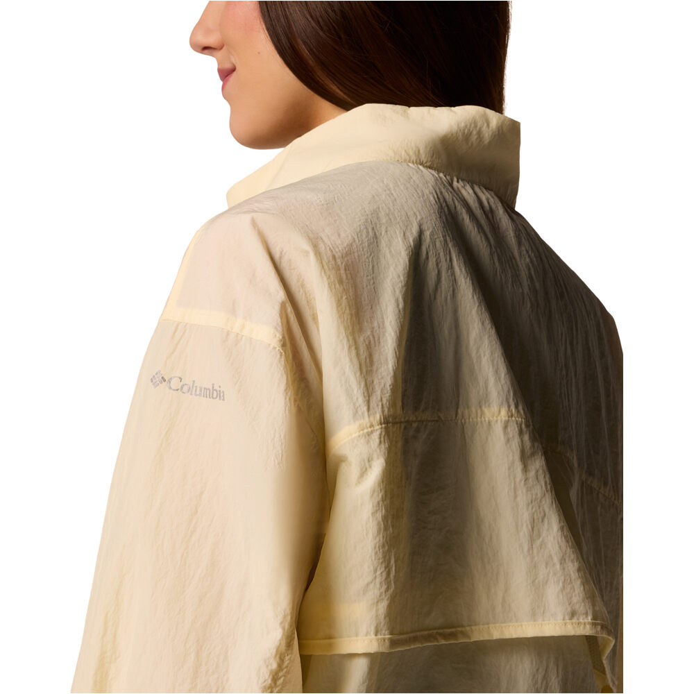 Columbia chaqueta softshell mujer Paracutie Cropped Cargo Windbreaker 06