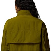 Columbia chaqueta softshell mujer Paracutie Cropped Cargo Windbreaker 07