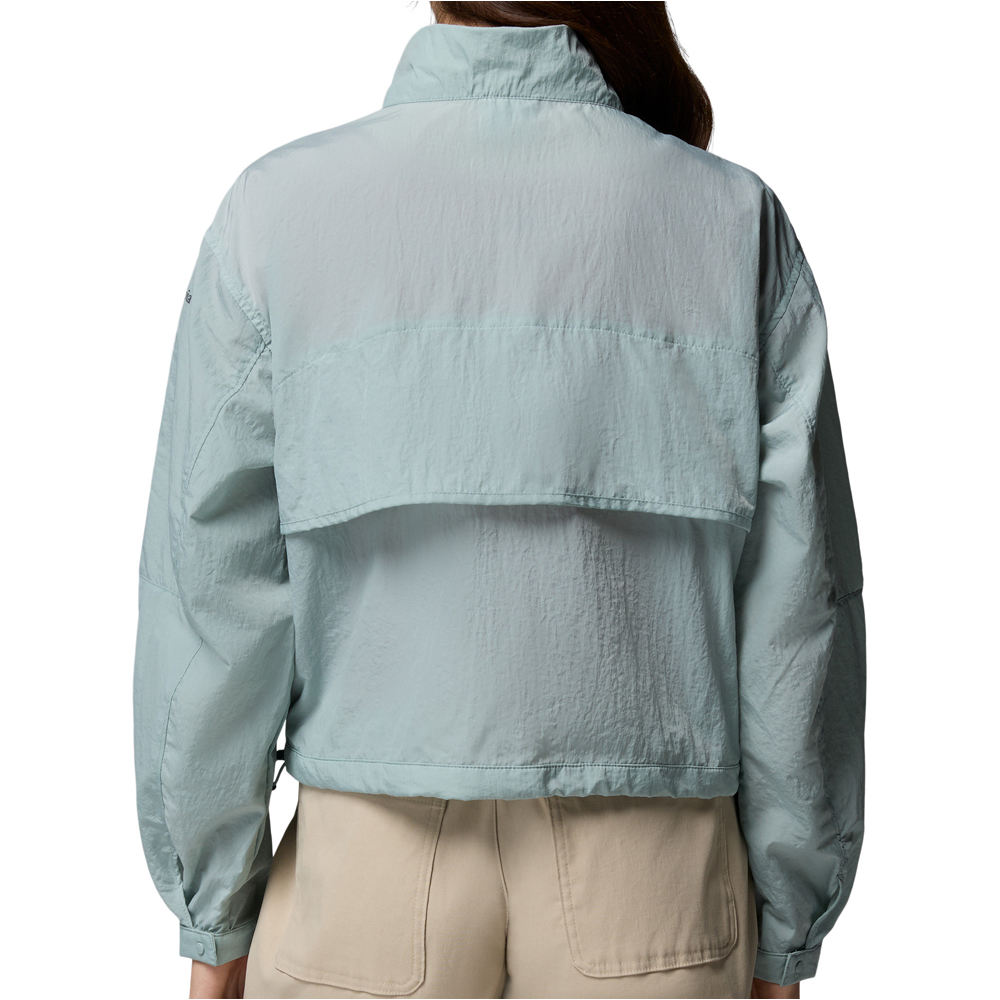 Columbia chaqueta softshell mujer Paracutie Cropped Cargo Windbreaker vista trasera