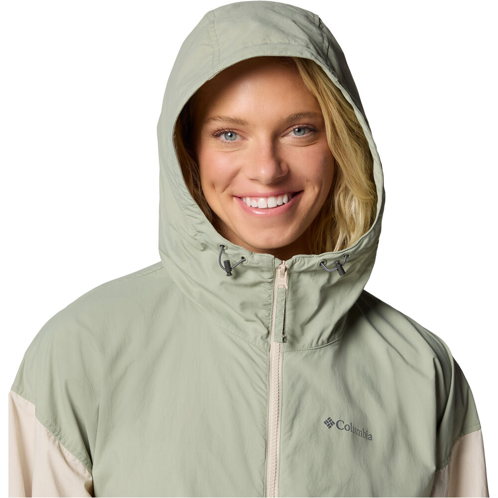 Columbia chaqueta softshell mujer Spire Valley Cropped Windbreaker vista detalle