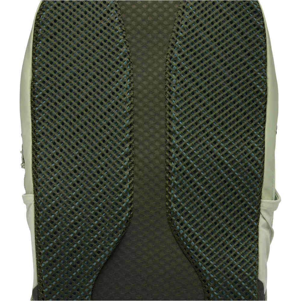 Columbia mochila montaña Blackcomb Ridge 18L Backpack 06