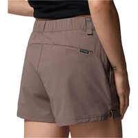 Columbia pantalón corto montaña mujer Shale Ridge Short 05