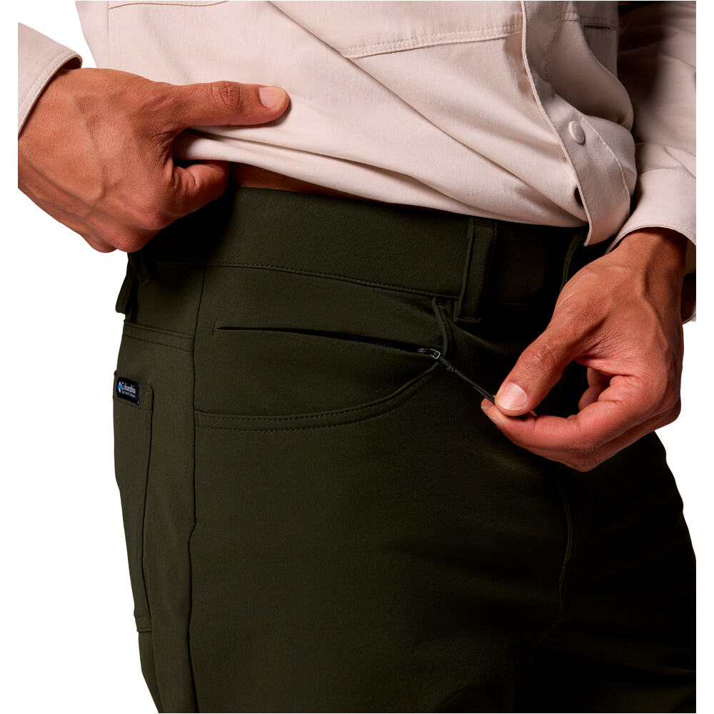 Columbia pantalón hombre ROC  Tech 5 Pocket Pant vista detalle
