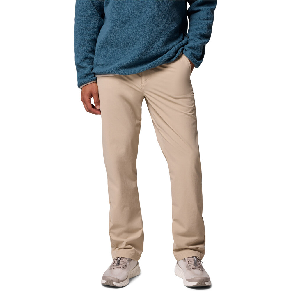 Columbia pantalón hombre ROC Tech Chino Pant vista frontal