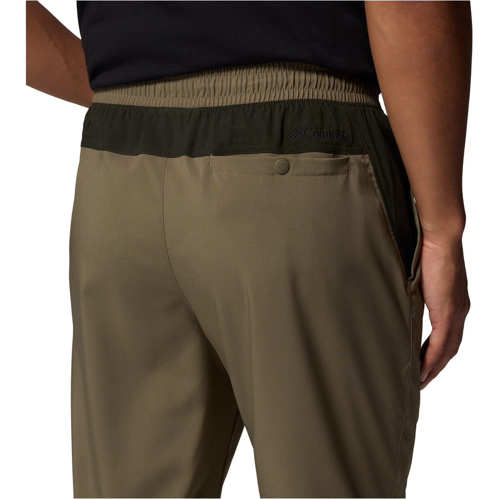Columbia pantalón hombre Vital Valley Jogger 04