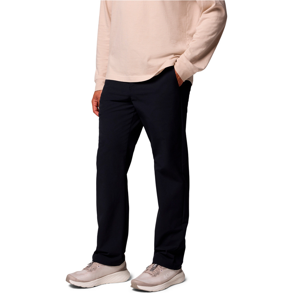 Columbia pantalón montaña hombre ROC   Tech Chino Pant vista frontal